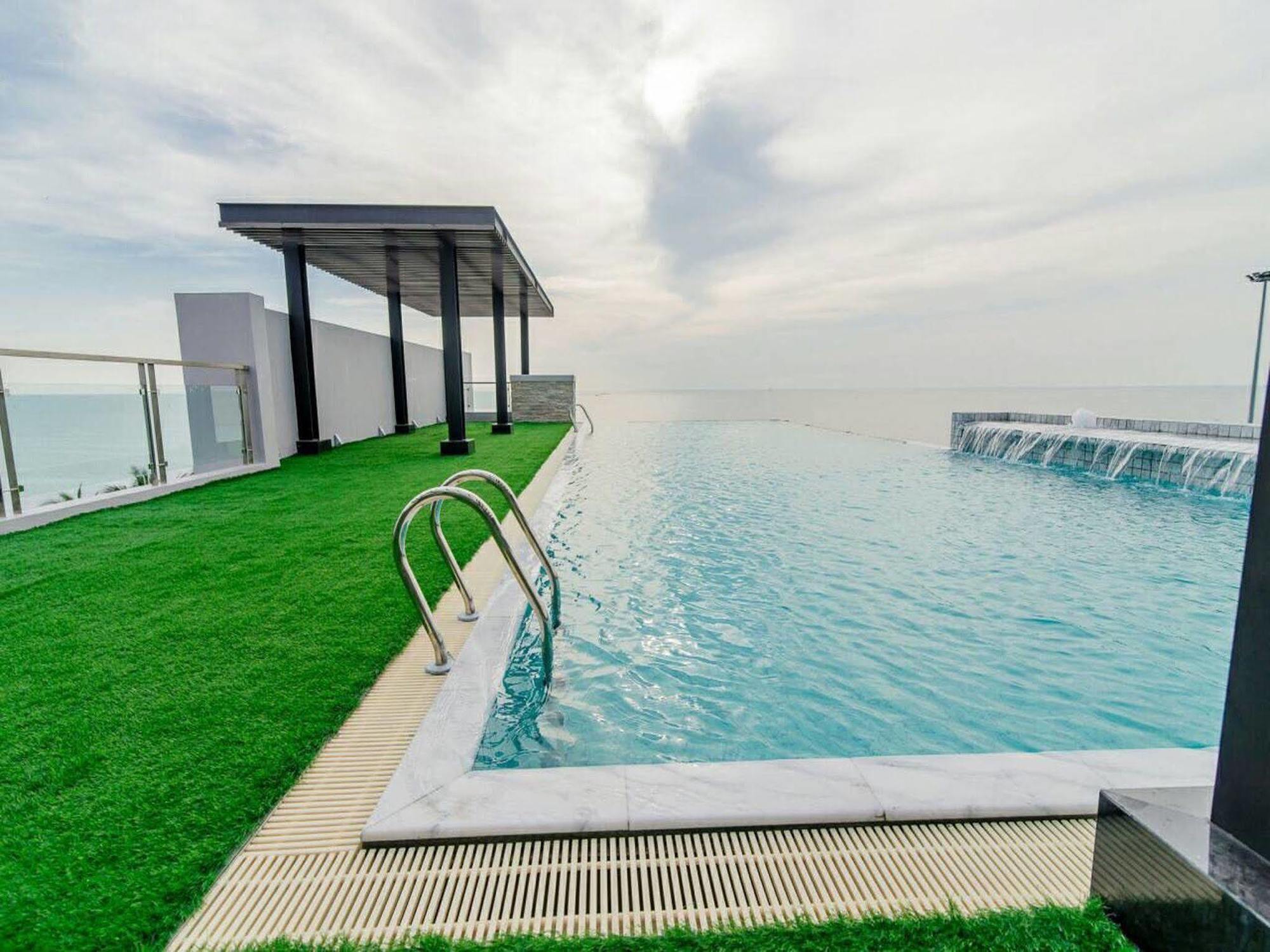 Panitar Haus Hotell Chonburi Eksteriør bilde